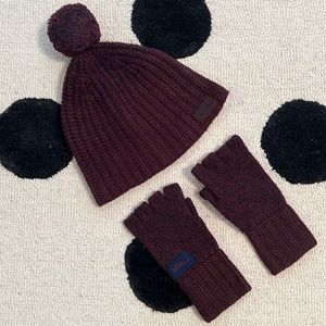 Marc by Marc Jacobs Knitted Hat /Fingerless Gloves set